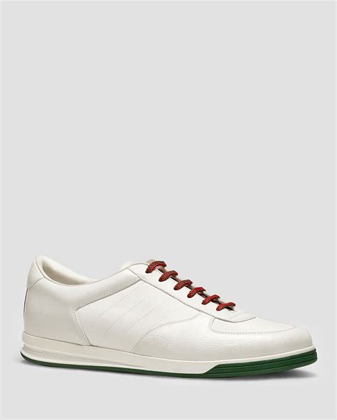 bloomingdale men's tennis shoes.